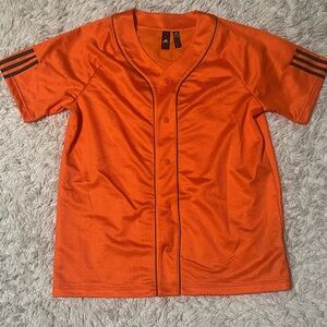 Adidas jersey size men’s medium like new color is orange